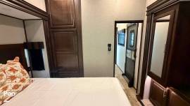 2019 Jayco North Point 383FKWS, $ 47,000