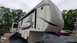 2019 Cedar Creek Silverback 37MBH, $ 43,900