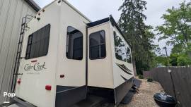 2019 Cedar Creek Silverback 37MBH, $ 43,900