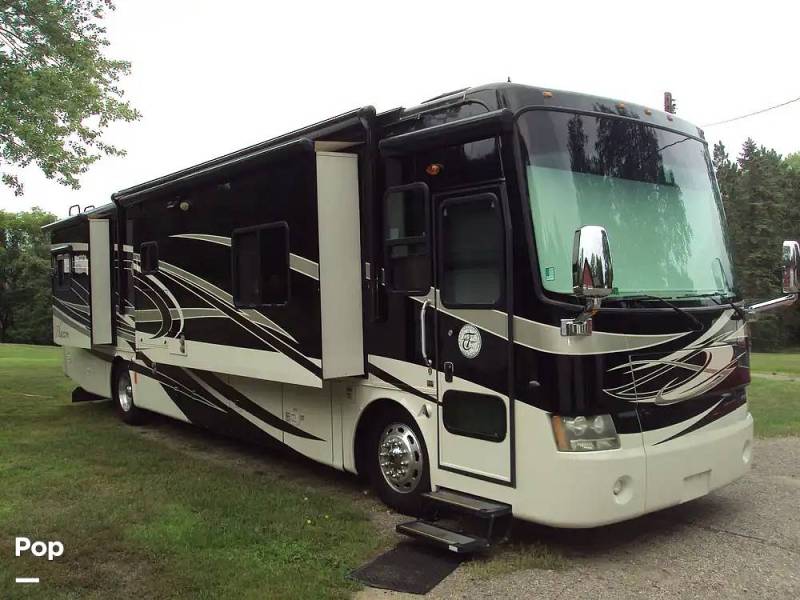 2010 Tiffin Phaeton 40QTH, $ 79,900
