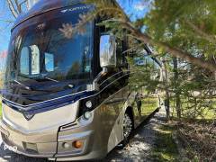 2018 Fleetwood Discovery LXE 39F, $ 123,900