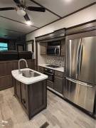 2019 Keystone Montana 3791RD, $ 43,000