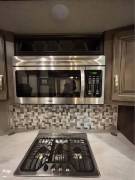 2019 Keystone Montana 3791RD, $ 43,000