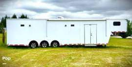 2017 Forest River Continental Cargo XP North 40, $ 77,800