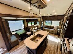 2021 Grand Design Reflection 303RLS, $ 31,500