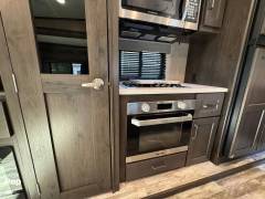 2021 Grand Design Reflection 303RLS, $ 31,500
