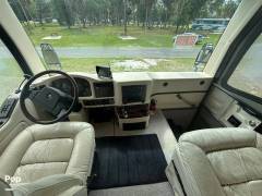2000 Monaco Signature Series Classic, $ 52,500