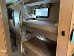 2017 Thor Motor Coach Four Winds 31E, $ 45,000