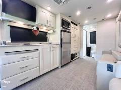 2022 Tiffin Wayfarer 25RW, $ 99,999