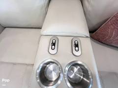 2022 Tiffin Wayfarer 25RW, $ 99,999