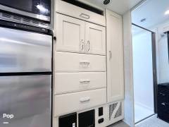 2022 Tiffin Wayfarer 25RW, $ 99,999
