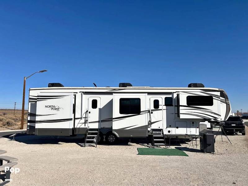 2020 Jayco North Point 381FLWS, $ 59,999