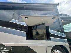 2023 Winnebago Forza 36H, $ 235,000
