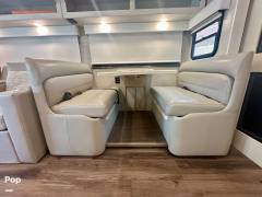 2023 Winnebago Forza 36H, $ 235,000