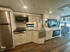 2023 Winnebago Forza 36H, $ 235,000