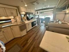 2023 Winnebago Forza 36H, $ 235,000