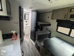 2025 Jayco Jay Flight SLX 175BH, $ 17,000