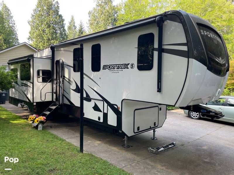 2025 Venture RV SportTrek Touring Edition 354VBH, $ 79,900