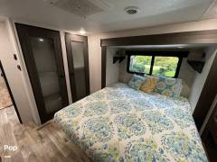 2025 Venture RV SportTrek Touring Edition 354VBH, $ 79,900