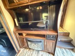 2015 Grand Design Momentum 385TH, $ 44,950