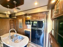 2015 Grand Design Momentum 385TH, $ 44,950