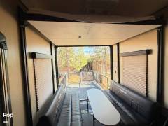 2015 Grand Design Momentum 385TH, $ 44,950