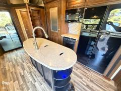 2015 Grand Design Momentum 385TH, $ 44,950