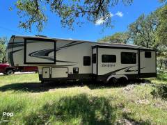 2020 Forest River Sandpiper 384QBOK, $ 39,995