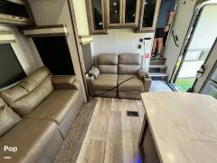 2020 Forest River Sandpiper 384QBOK, $ 39,995