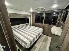 2020 Forest River Sandpiper 384QBOK, $ 39,995