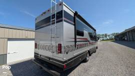 2016 Monaco Trek 26HMS, $ 53,000