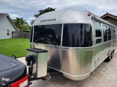2022 Airstream Flying Cloud 30RB, $ 91,000