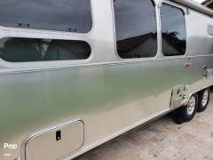 2022 Airstream Flying Cloud 30RB, $ 91,000