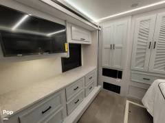2023 Coachmen Sportscoach 354QS, $ 192,050