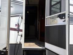 2016 Dutchmen Voltage 3914, $ 52,000