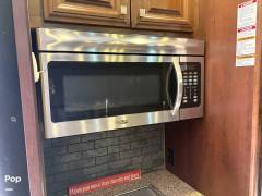 2016 Dutchmen Voltage 3914, $ 52,000