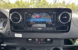 2023 Entegra Qwest 24R, $ 117,950