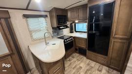 2019 Keystone Cougar 33MLS, $ 25,000