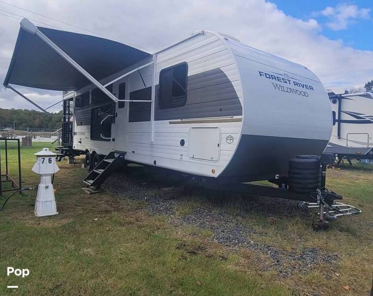 2025 Forest River Wildwood 32 Veranda, $ 38,500