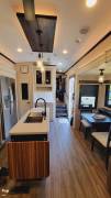 2023 Jayco North Point 390KDS, $ 73,400