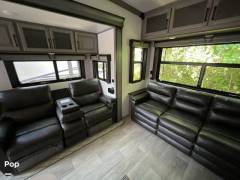 2022 Keystone Montana 3813MS, $ 49,000