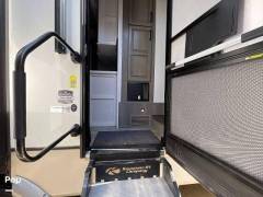 2022 Keystone Montana 3813MS, $ 49,000