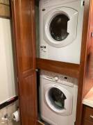 2012 Winnebago Journey 42E, $ 130,000