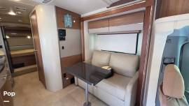 2016 Winnebago Navion 24G, $ 77,800