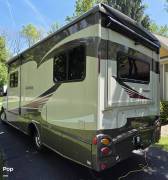 2016 Winnebago Navion 24G, $ 77,800