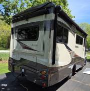 2016 Winnebago Navion 24G, $ 77,800