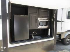 2022 Forest River Sierra 38FKOK, $ 75,500
