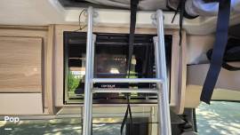 2025 Thor Motor Coach Rize 18G, $ 70,000