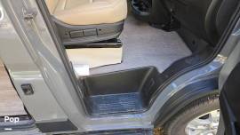 2025 Thor Motor Coach Rize 18G, $ 70,000