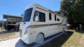 2019 Winnebago Intent 31P, $ 50,000